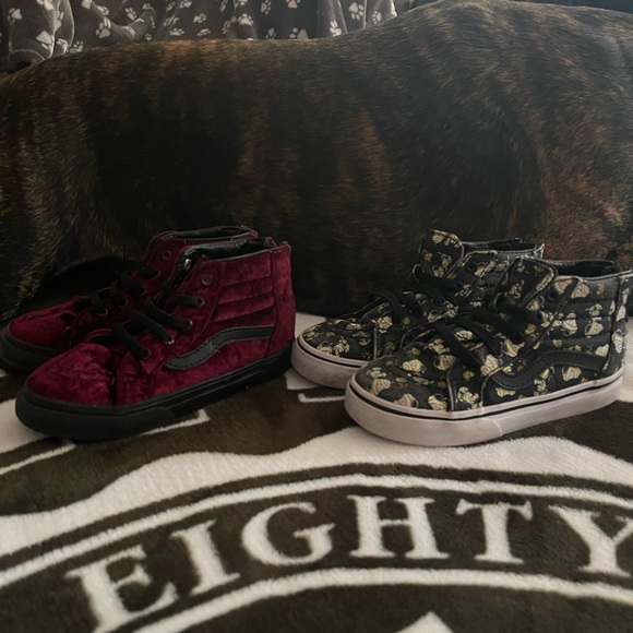 Adorable Set of 2 Toddler Vans😎💕💕 - Picture 2 of 9